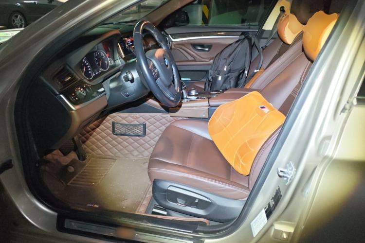 Used BMW 5 Series 2017 525Li Luxury Design Package Left Front Seat