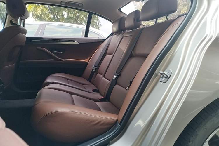 Used BMW 5 Series 2017 525Li Leading Model Left Rear Seat
