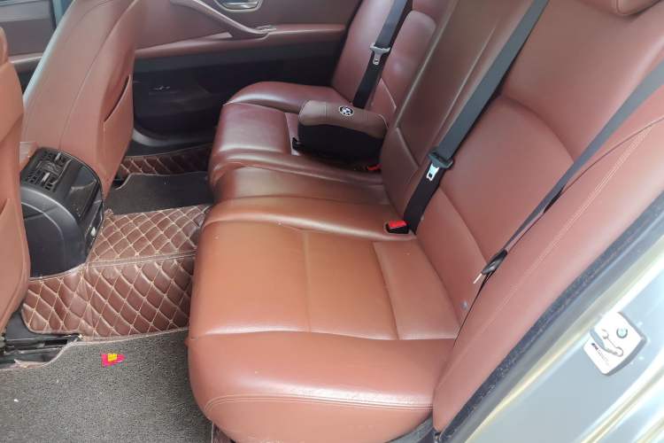 Used BMW 5 Series 2017 525Li Leading Model Left Rear Seat