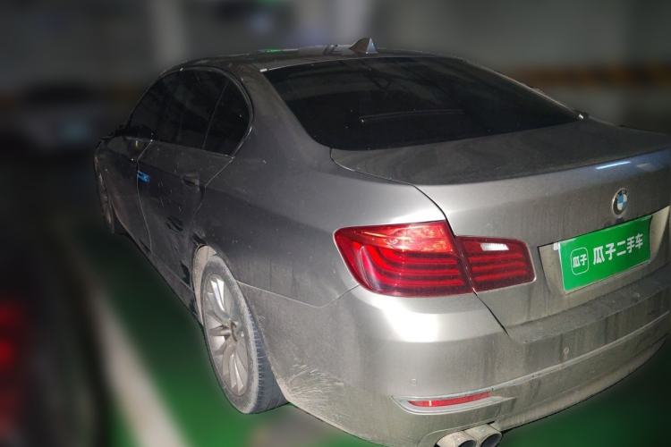 Used BMW 5 Series 2017 525Li Luxury Design Package Rear Left 45 Deg