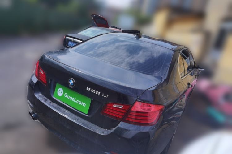 Used BMW 5 Series 2017 525Li Leading Model Rear Right 45 Deg