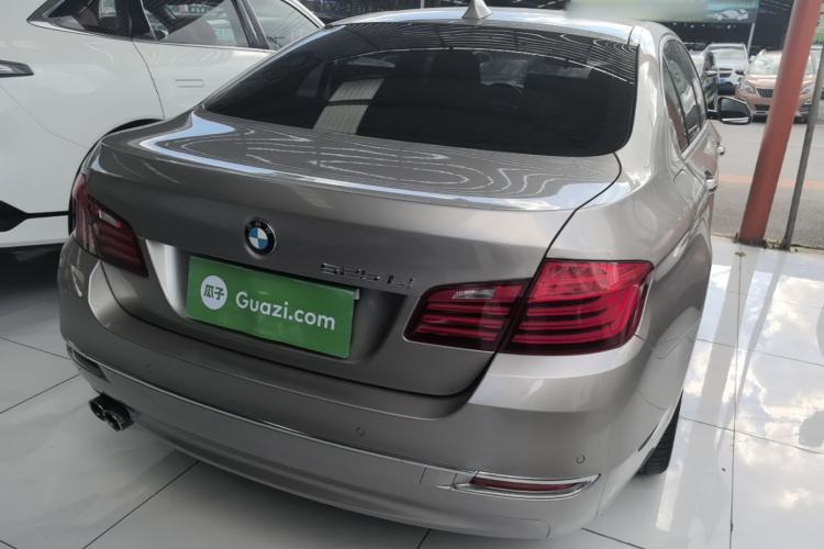 Used BMW 5 Series 2017 525Li Luxury Design Package Rear Right 45 Deg
