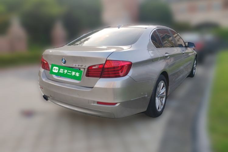 Used BMW 5 Series 2017 520Li Elegant Edition Rear Right 45 Deg