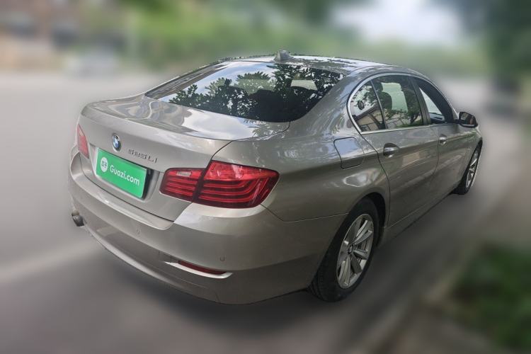 Used BMW 5 Series 2017 520Li Elegant Edition Rear Right 45 Deg