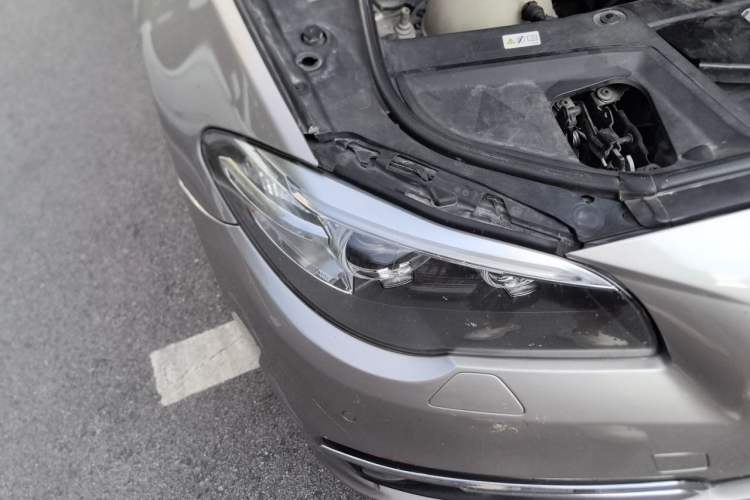 Used BMW 5 Series 2017 520Li Elegant Edition Right Front Headlight