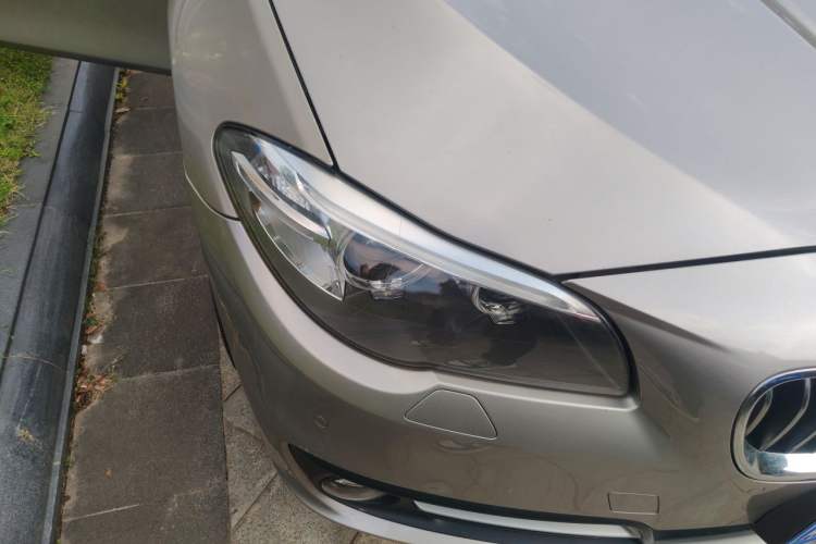 Used BMW 5 Series 2017 520Li Elegant Edition Right Front Headlight
