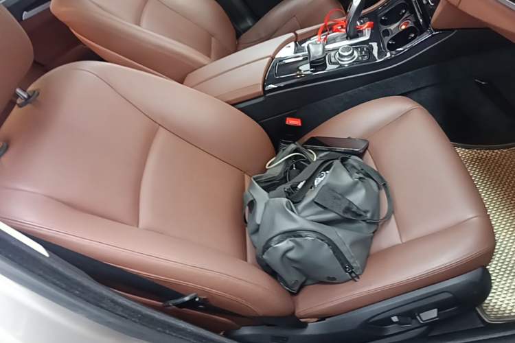 Used BMW 5 Series 2017 520Li Elegant Edition Right Front Seat