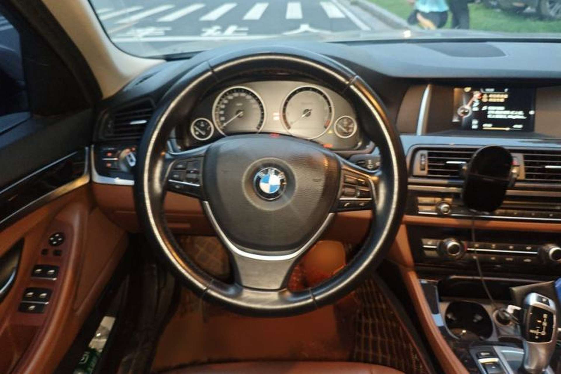 Used BMW 5 Series 2017 520Li Elegant Edition Steering Wheel