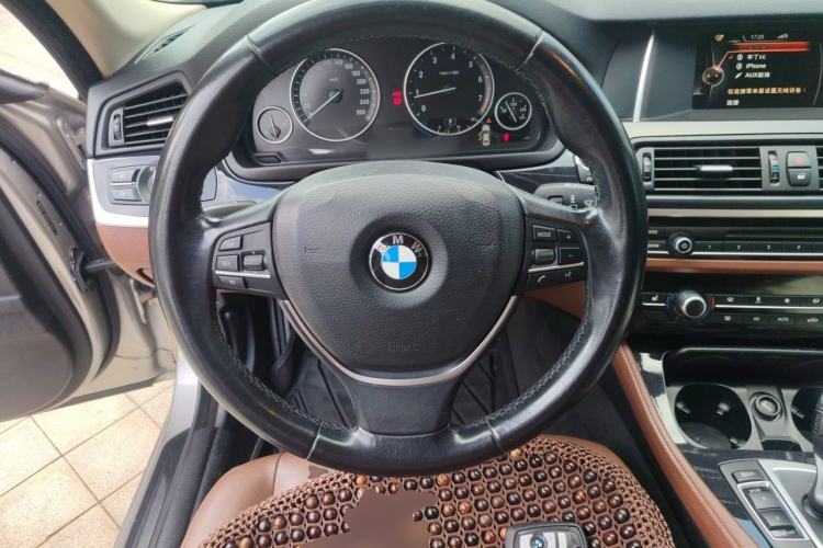 Used BMW 5 Series 2017 520Li Elegant Edition Steering Wheel