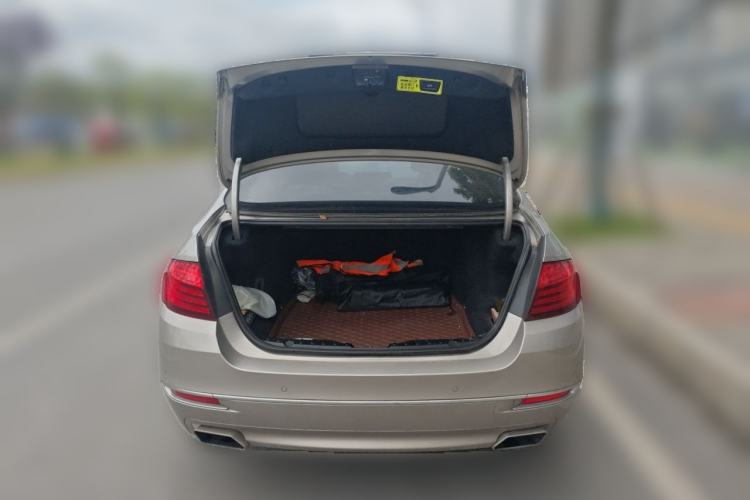 Used BMW 5 Series 2017 525Li Luxury Design Package Trunk