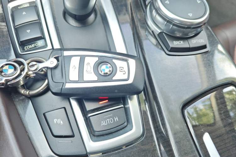 Used BMW 5 Series 2017 525Li Luxury Design Package Vehicle Key