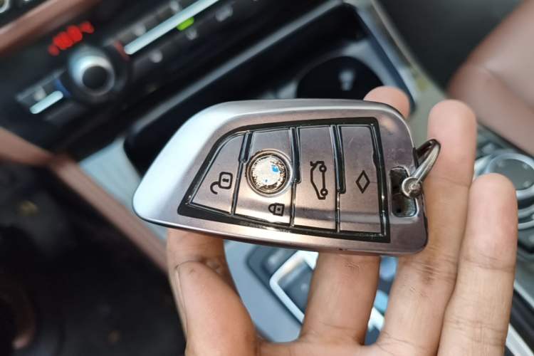 Used BMW 5 Series 2017 525Li Leading Model Vehicle Key