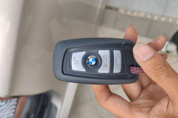 Used BMW 5 Series 2017 520Li Elegant Edition Vehicle Key