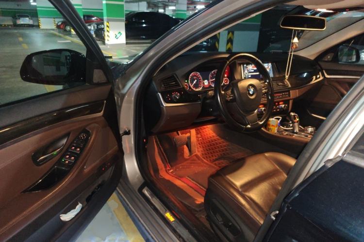 Used BMW 5 Series 2017 525Li Luxury Design Package Driver Seat