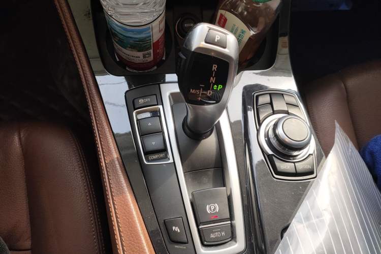 Used BMW 5 Series 2017 520Li Elegant Edition Gear Lever