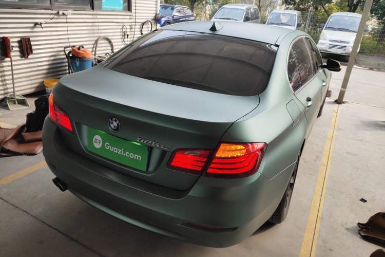 Used BMW 5 Series 2017 520Li Elegant Edition Rear Right 45 Deg