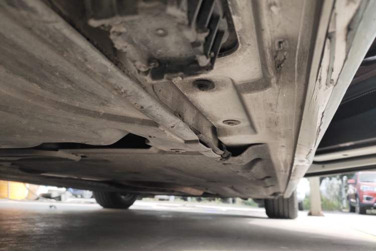 Used BMW 5 Series 2017 520Li Elegant Edition Right Side Sill