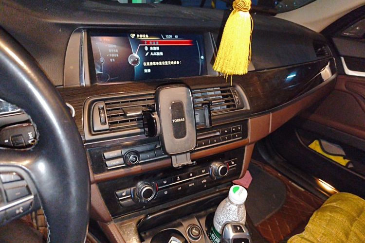Used BMW 5 Series 2017 525Li Luxury Design Package Audio And AC Panel