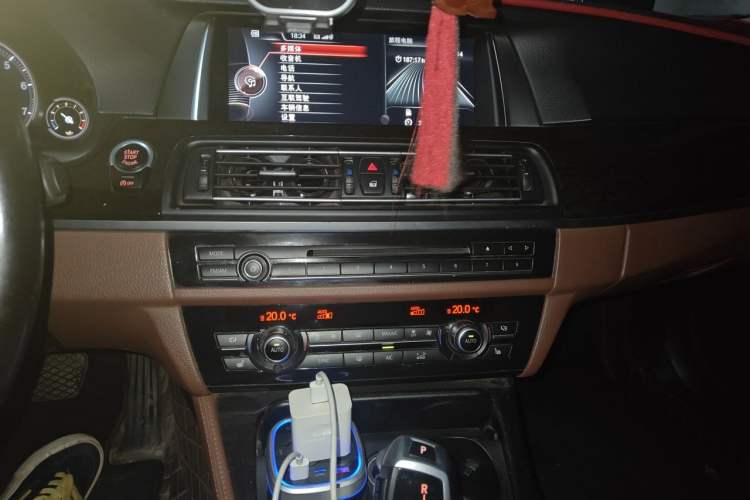 Used BMW 5 Series 2017 528Li Leading Model Audio And AC Panel