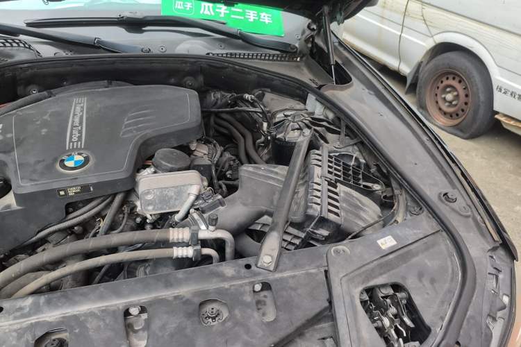 Used BMW 5 Series 2017 525Li Leading Model Engine Bay Left