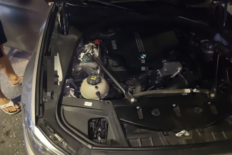 Used BMW 5 Series 2017 525Li Leading Model Engine Bay Right