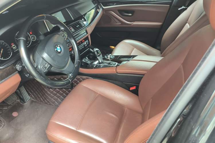 Used BMW 5 Series 2017 525Li Leading Model Left Front Seat