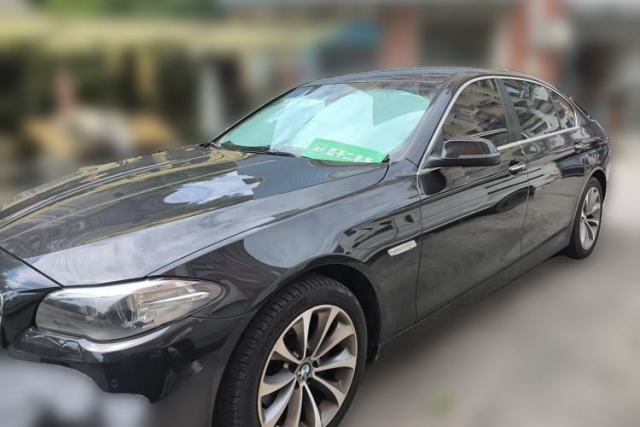 Used BMW 5 Series 2017 525Li Leading Model