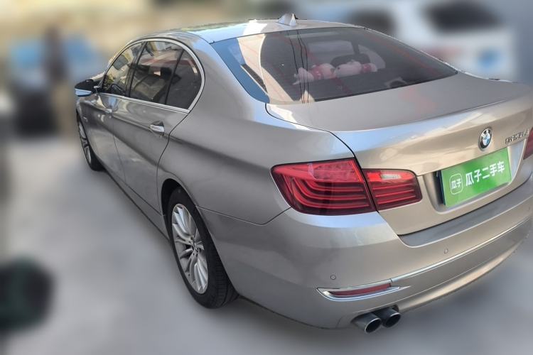 Used BMW 5 Series 2017 525Li Luxury Design Package Rear Left 45 Deg