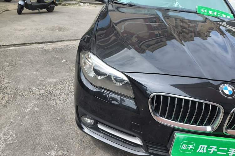 Used BMW 5 Series 2017 525Li Leading Model Right Front Headlight