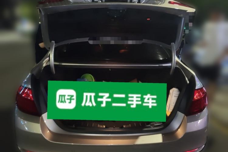 Used BMW 5 Series 2017 525Li Leading Model Trunk