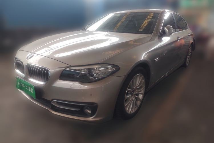 Used BMW 5 Series 2017 525Li Luxury Design Package Guazi used car, China used car export, Used car for sale, Used cars, Cheapest cars for sale