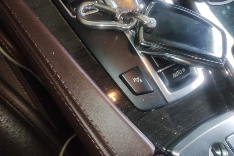 Used BMW 5 Series 2017 525Li Luxury Design Package Vehicle Key