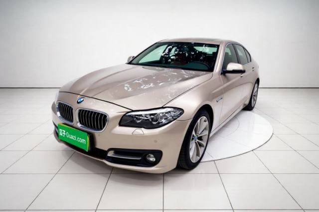 BMW 5 Series 2017 525Li Leading Model usado