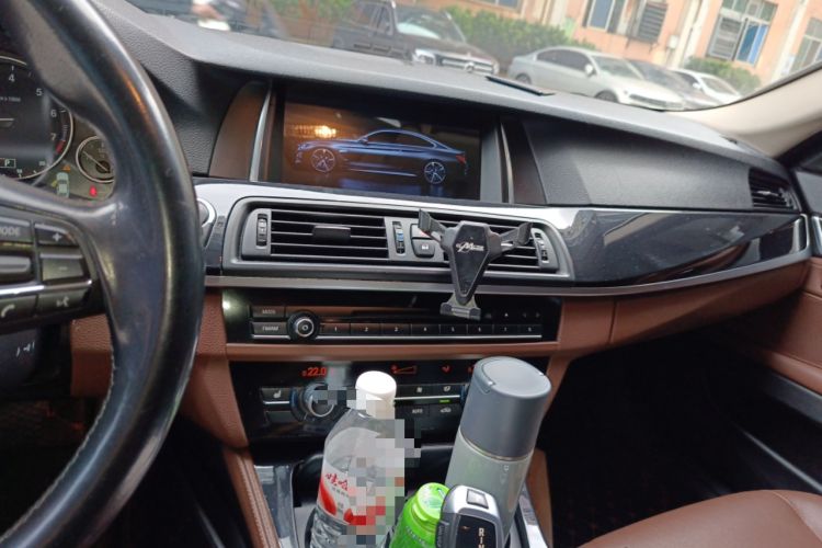 Used BMW 5 Series 2017 520Li Elegant Edition Audio And AC Panel