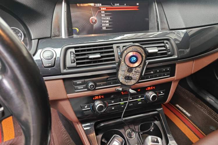 Used BMW 5 Series 2017 520Li Elegant Edition Audio And AC Panel