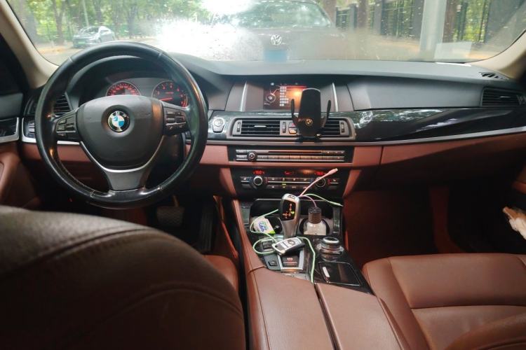 Used BMW 5 Series 2017 520Li Elegant Edition Center Console