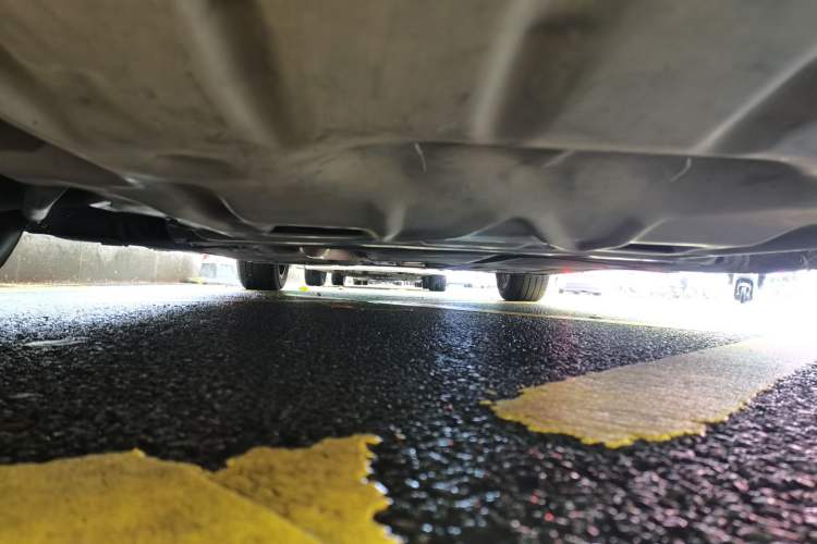 Used BMW 5 Series 2017 525Li Leading Model Chassis Front