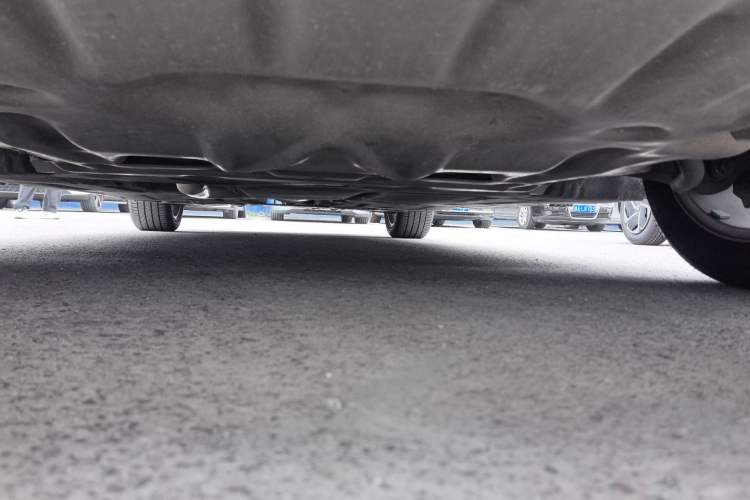Used BMW 5 Series 2017 525Li Leading Model Chassis Front