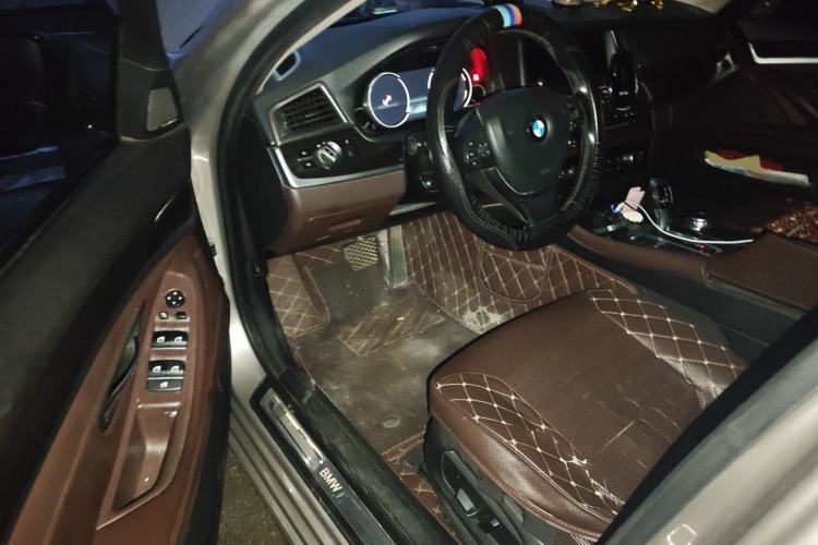 Used BMW 5 Series 2017 525Li Luxury Design Package Driver Seat