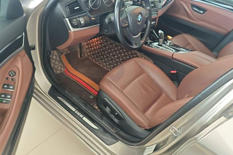 Used BMW 5 Series 2017 520Li Elegant Edition Driver Seat