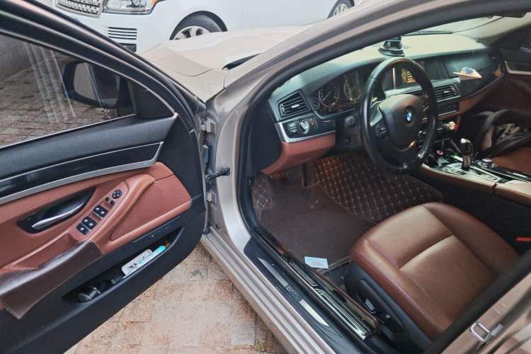 Used BMW 5 Series 2017 520Li Elegant Edition Driver Seat
