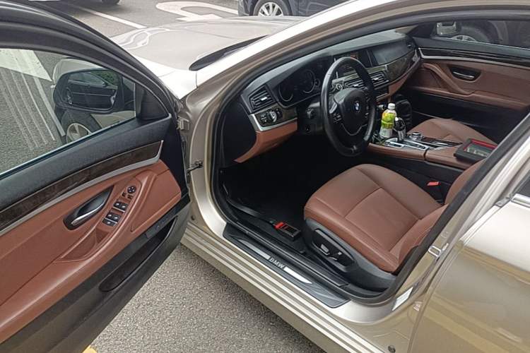 Used BMW 5 Series 2017 525Li Leading Model Driver Seat