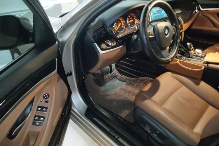 Used BMW 5 Series 2017 520Li Elegant Edition Driver Seat