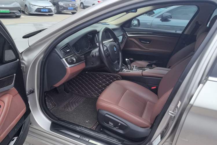 Used BMW 5 Series 2017 525Li Leading Model Driver Seat