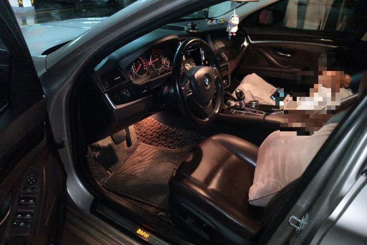 Used BMW 5 Series 2017 525Li Luxury Design Package Driver Seat