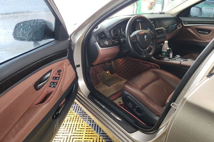 Used BMW 5 Series 2017 525Li Leading Model Driver Seat