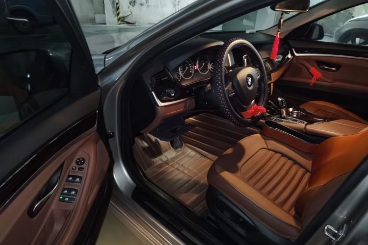 Used BMW 5 Series 2017 525Li Leading Model Driver Seat
