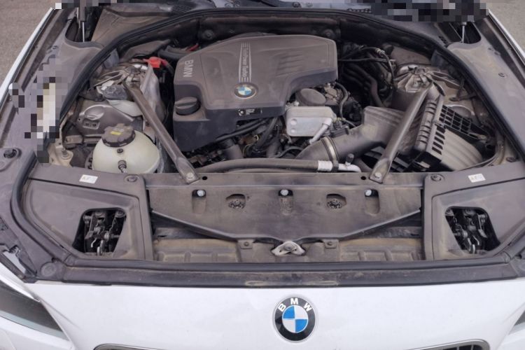 Used BMW 5 Series 2017 525Li Luxury Design Package Engine Bay