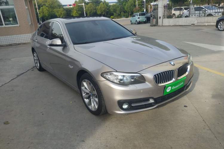 Used BMW 5 Series 2017 525Li Leading Model Exterior 1