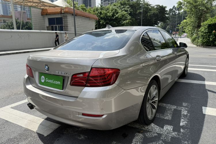 Used BMW 5 Series 2017 525Li Leading Model Exterior 3